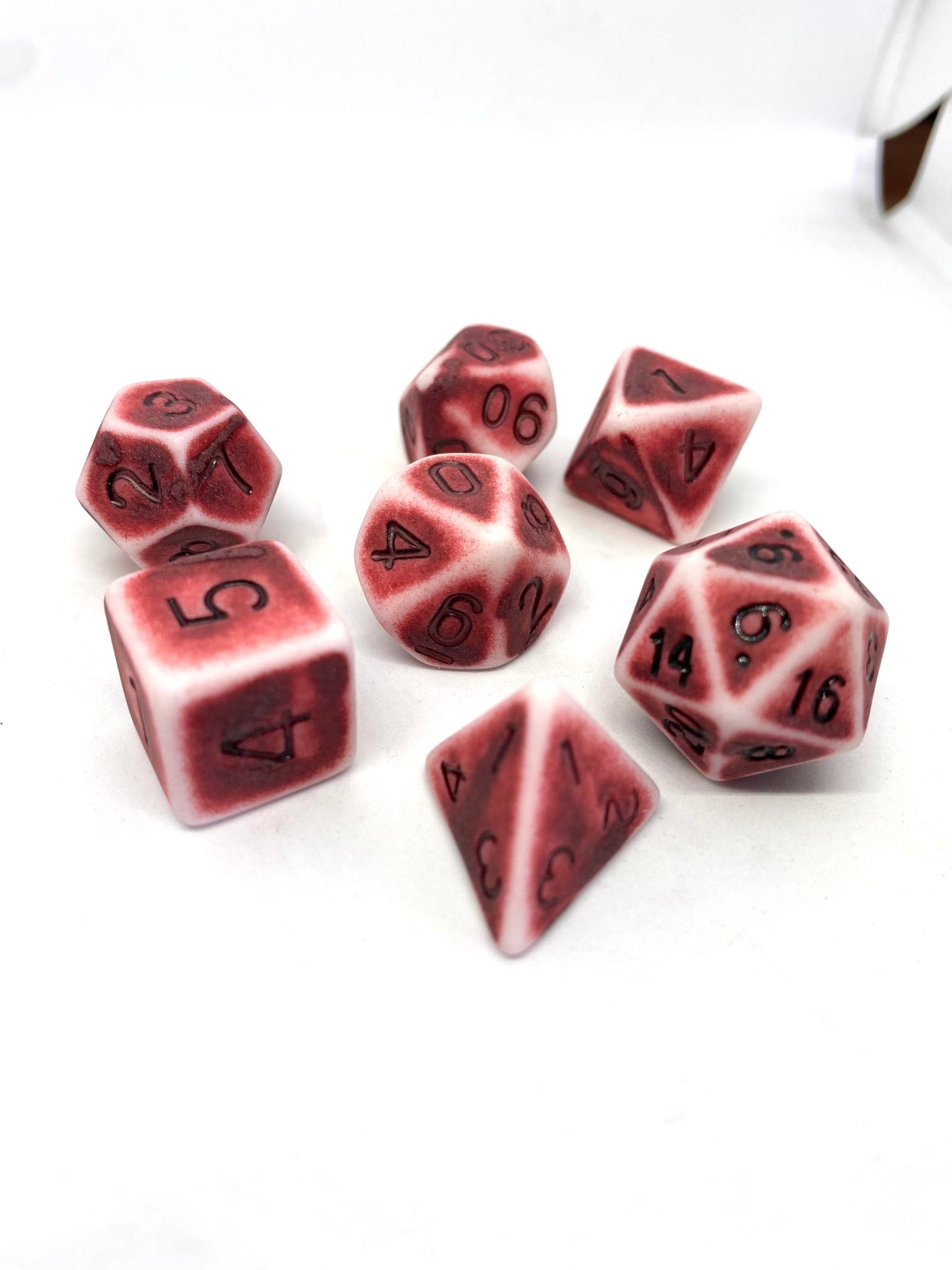 7-teiliges RPG Würfelset Ancient: Flintstone Red