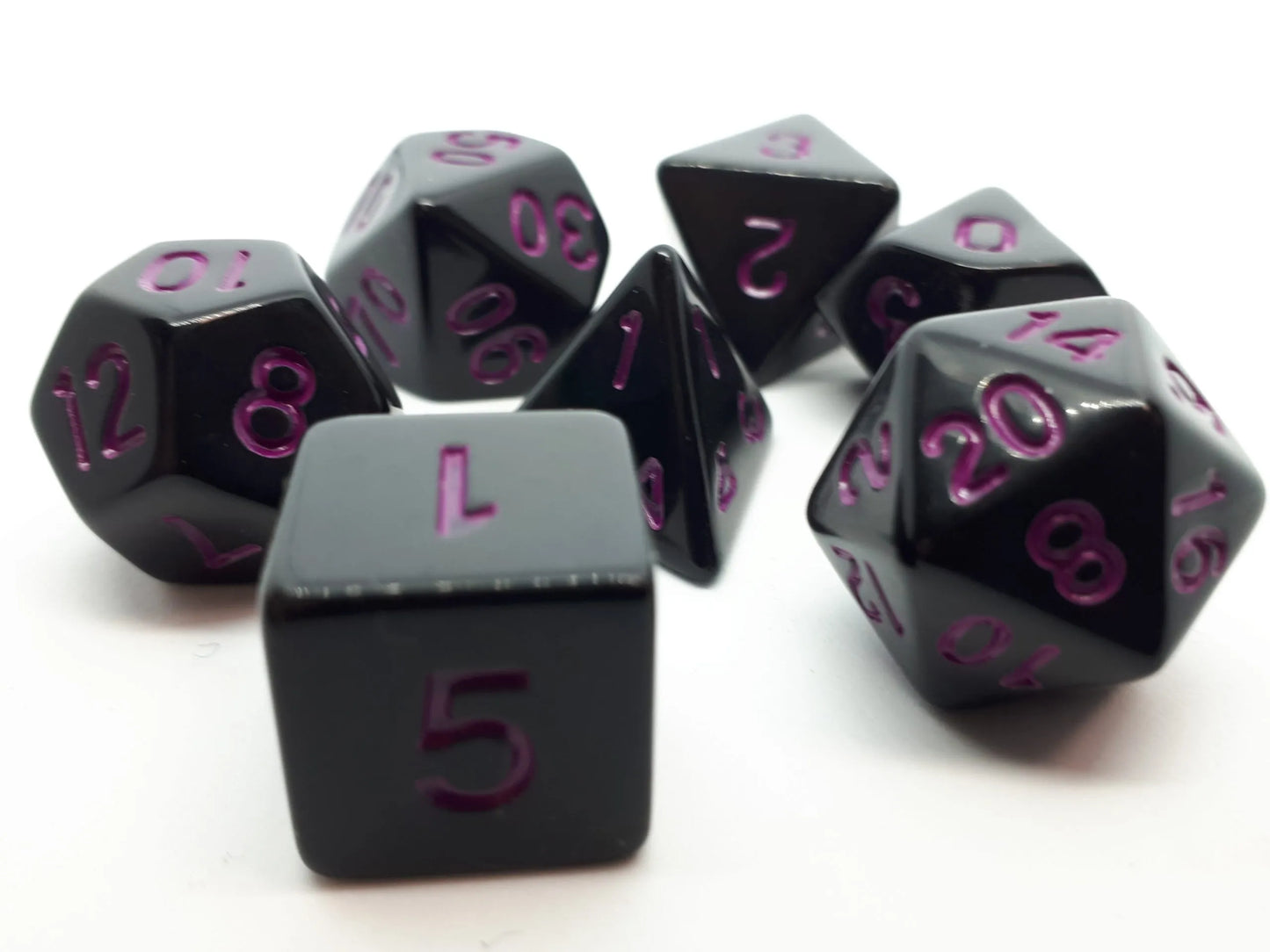 7-teiliges RPG Würfelset Opaque: Black/Purple